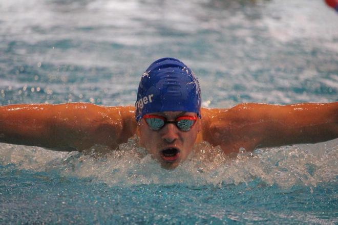 Mistrovství ČR juniorů a seniorů Plavci Sportovní gymnázia Ludvíka Daňka úspěšní na MČR v plavání