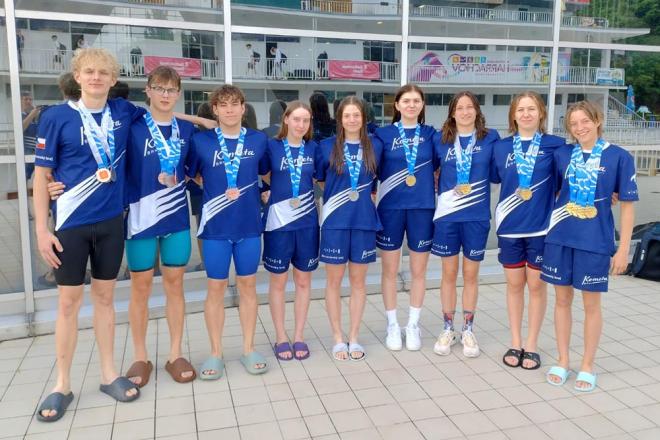 Plavci přivezli 15 medailí z MČR juniorů